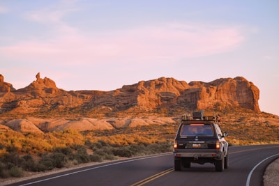 Top 10 Scenic Drives in the U.S. That Every Car Lover Must Experience